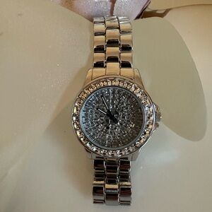 Crystal fashion watch